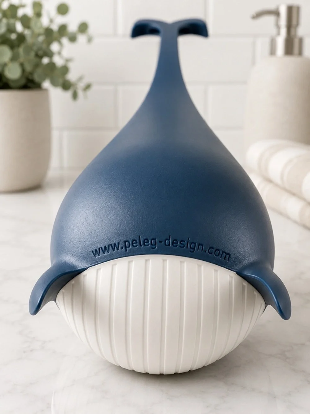 Peleg Design Souper Whale Tail Ladle by Dar Stern Serving Spoon Utensil